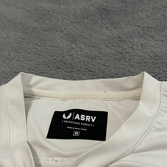 0517. SILVER-LITE™ 2.0 OVERSIZED TEE - STONE // M - Picture 3 of 5